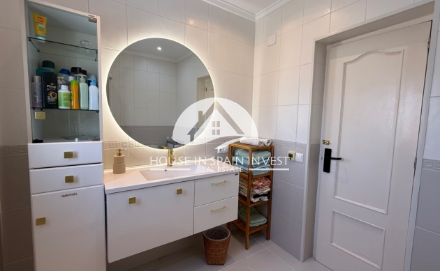 Resale - Villa - Torrevieja - Costa Blanca