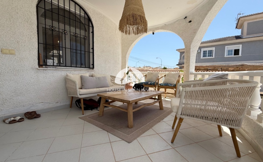 Resale - Villa - Torrevieja - Costa Blanca