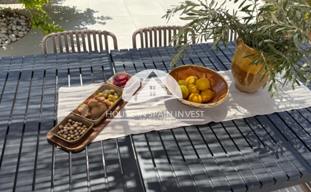 Resale - Villa - Torrevieja - Costa Blanca