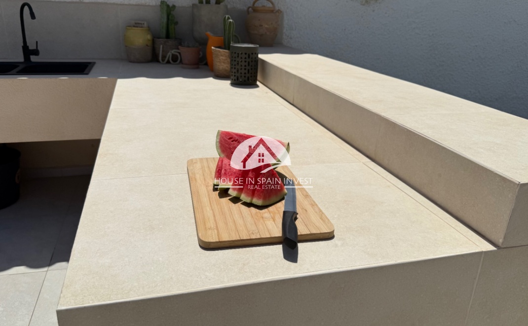 Resale - Villa - Torrevieja - Costa Blanca