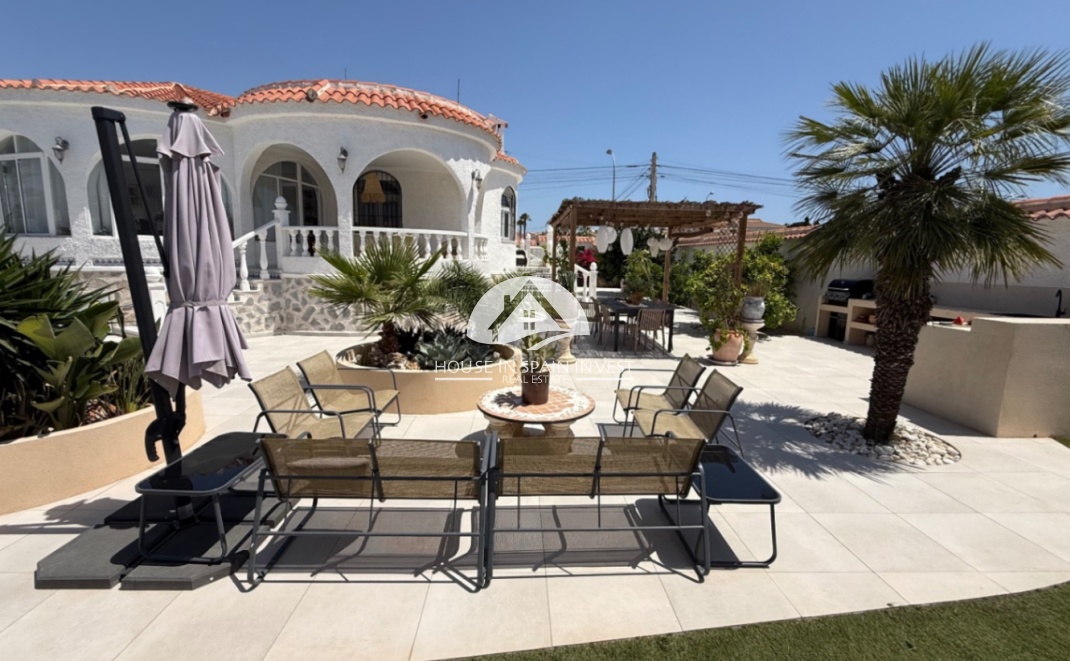 Resale - Villa - Torrevieja - Costa Blanca