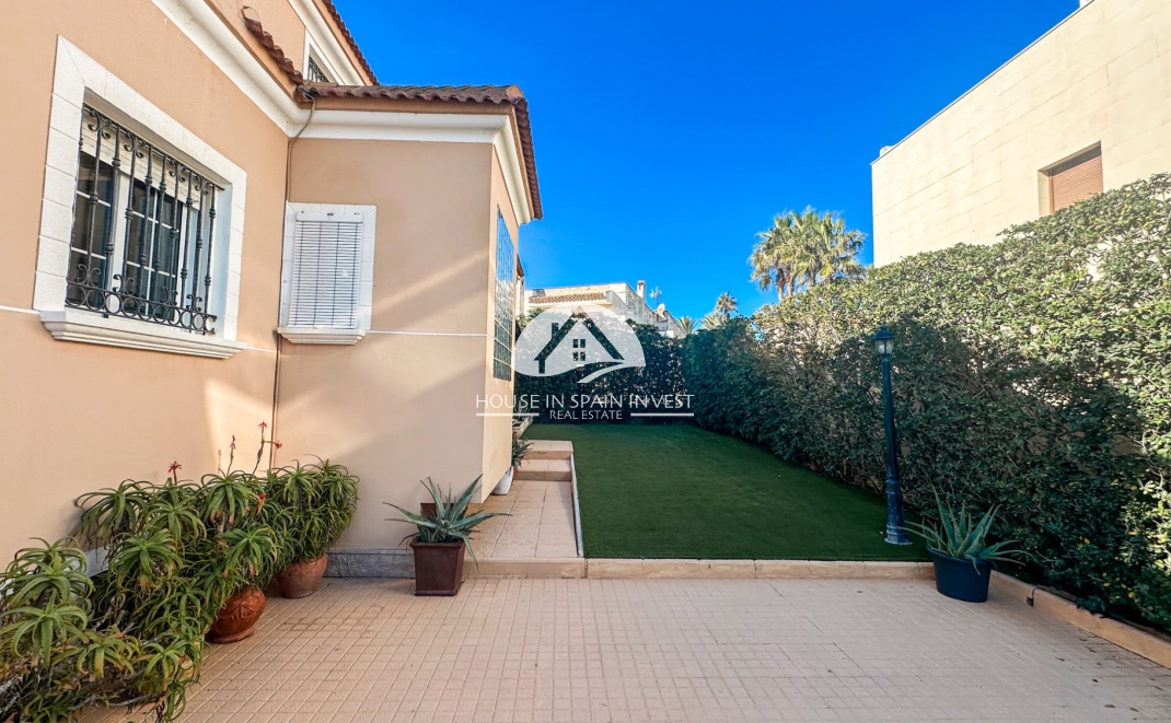 Reventa - Chalet - Torrevieja - La Mata