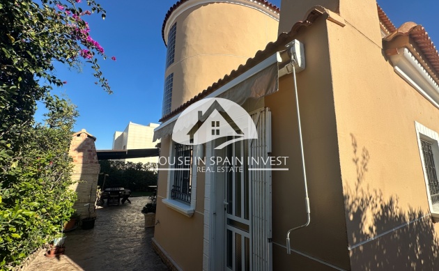 Reventa - Chalet - Torrevieja - La Mata