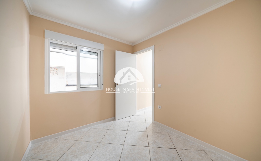 Herverkoop - Rijwoning - Torrevieja - El Chaparral