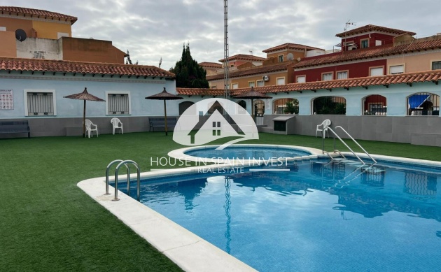 Herverkoop - Gelijkvloerse bungalow - Torrevieja - TORRETAS