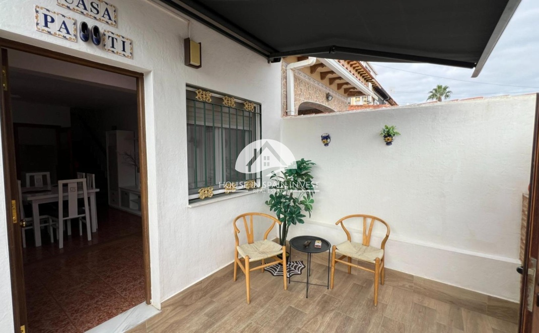 Herverkoop - Gelijkvloerse bungalow - Torrevieja - TORRETAS