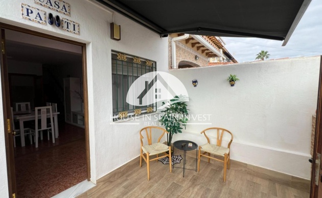 Herverkoop - Gelijkvloerse bungalow - Torrevieja - TORRETAS