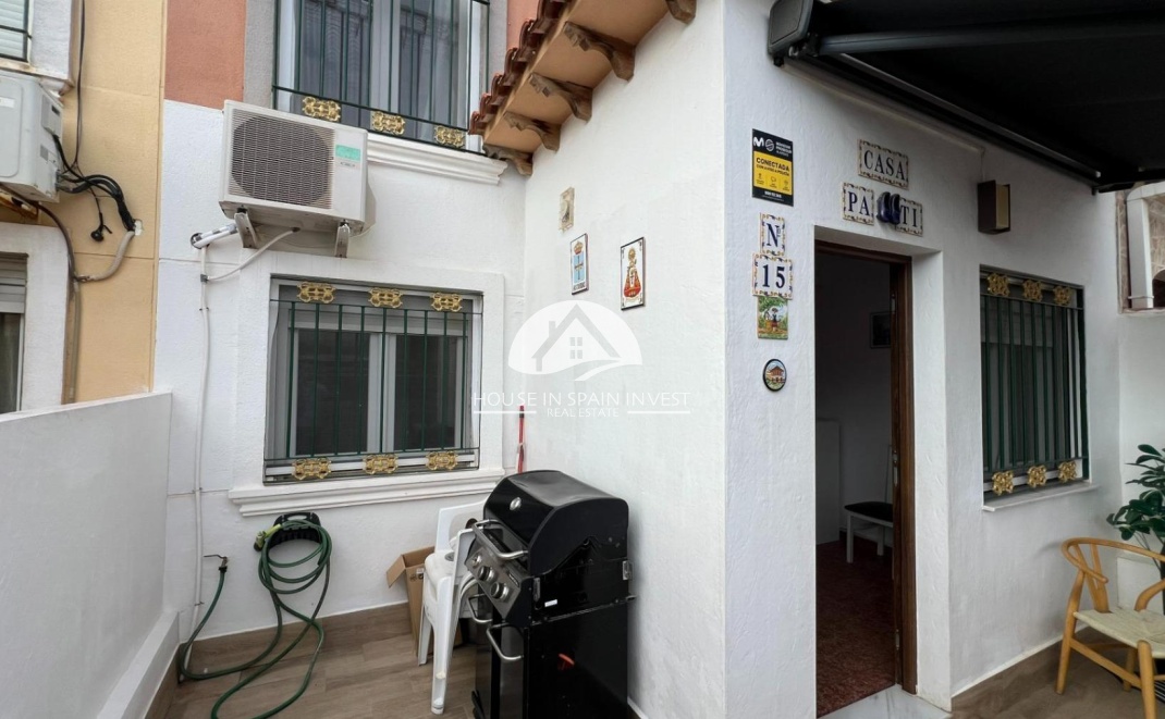 Herverkoop - Gelijkvloerse bungalow - Torrevieja - TORRETAS