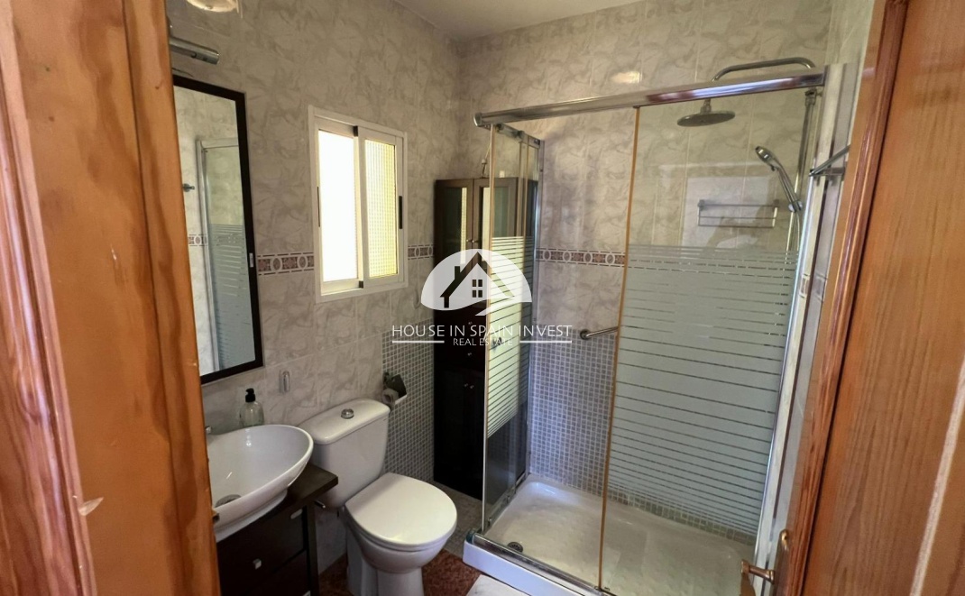 Herverkoop - Gelijkvloerse bungalow - Torrevieja - TORRETAS