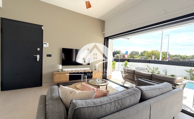 Resale - Ground floor bungalow - Pilar de la Horadada - Costa Blanca Sur