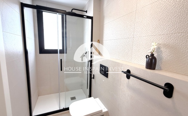 Resale - Ground floor bungalow - Pilar de la Horadada - Costa Blanca Sur