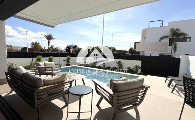 Resale - Ground floor bungalow - Pilar de la Horadada - Costa Blanca Sur