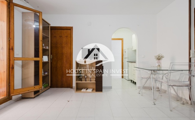 Resale - Apartment  - Torrevieja - El Acequión - Los Náufragos