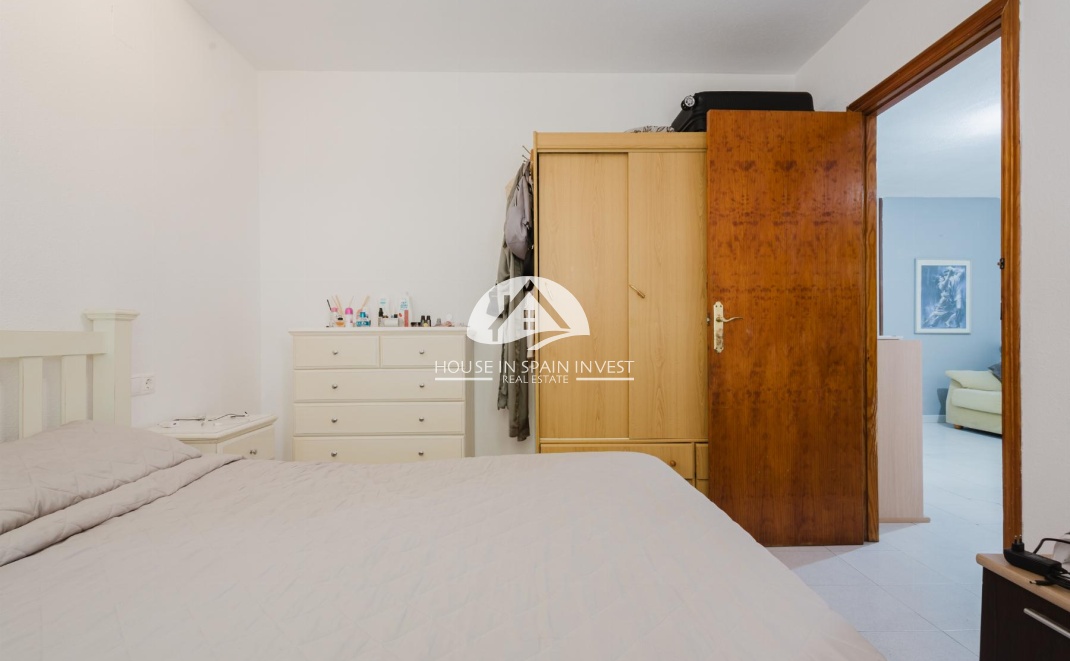 Resale - Apartment  - Torrevieja - El Acequión - Los Náufragos