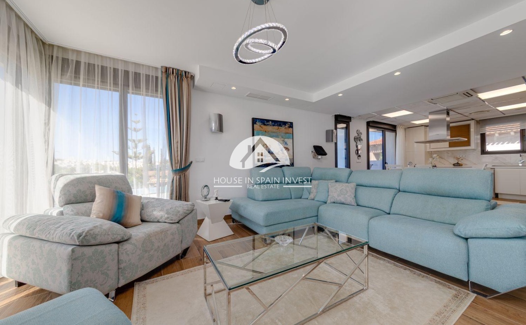 Resale - Villa - Torrevieja - Los Balcones  