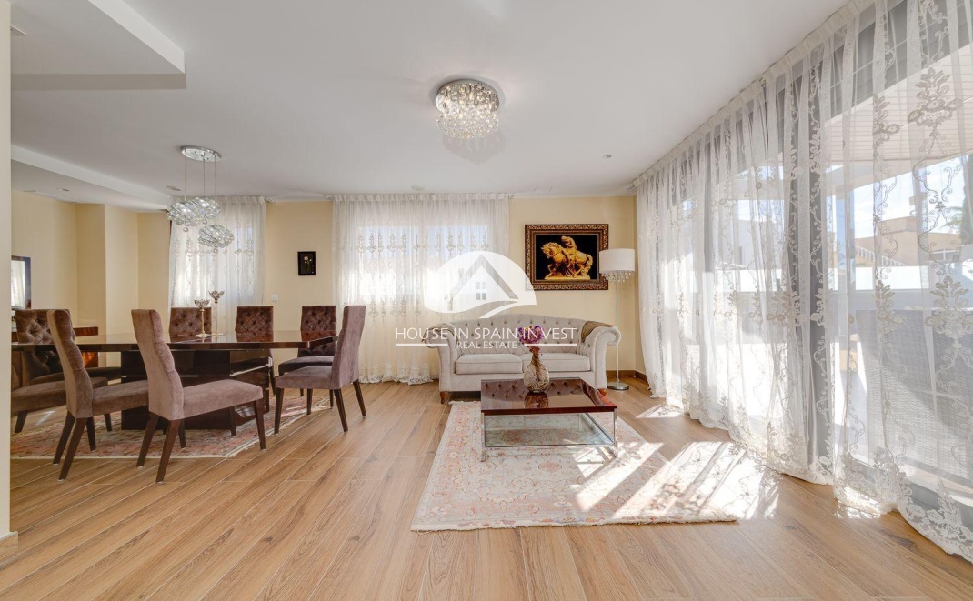 Resale - Villa - Torrevieja - Los Balcones  