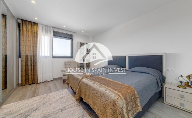 Resale - Villa - Torrevieja - Los Balcones  