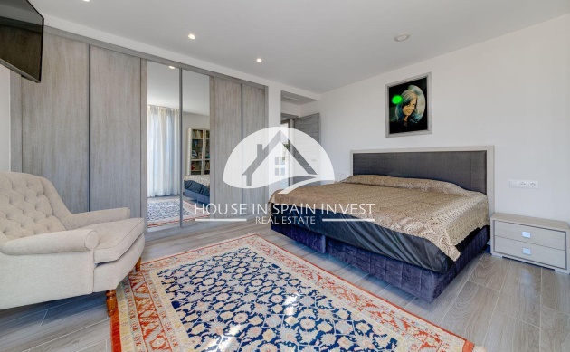 Resale - Villa - Torrevieja - Los Balcones  