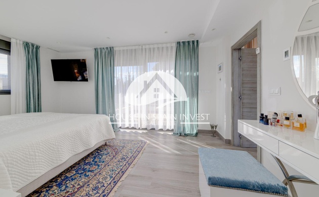 Resale - Villa - Torrevieja - Los Balcones  