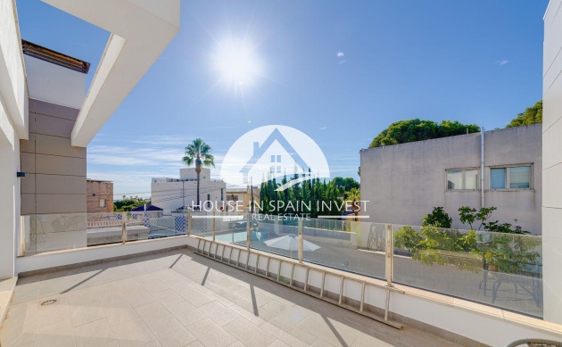 Resale - Villa - Torrevieja - Los Balcones  