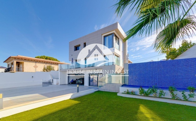 Resale - Villa - Torrevieja - Los Balcones  