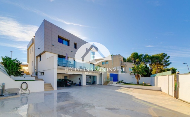 Resale - Villa - Torrevieja - Los Balcones  