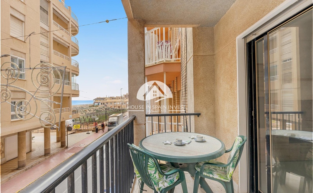 Resale - Apartment  - Torrevieja - La Mata