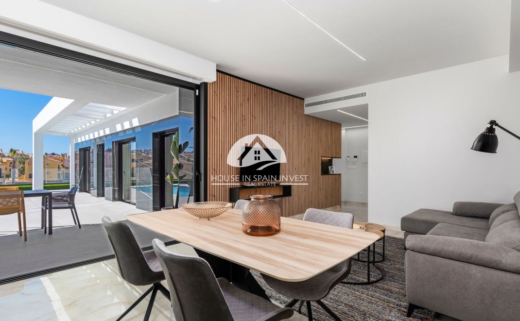 Obra nueva - Chalet - La Finca Golf