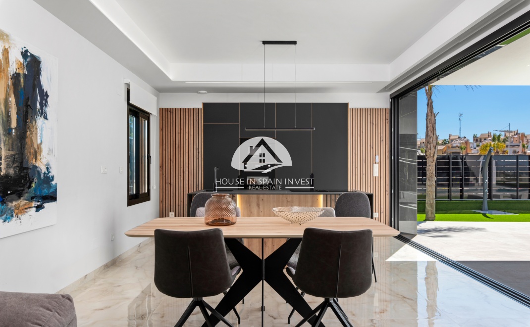 Obra nueva - Chalet - La Finca Golf