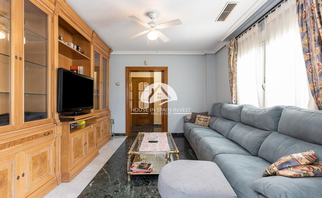 Resale - Villa - Torrevieja - Torreta - Salado