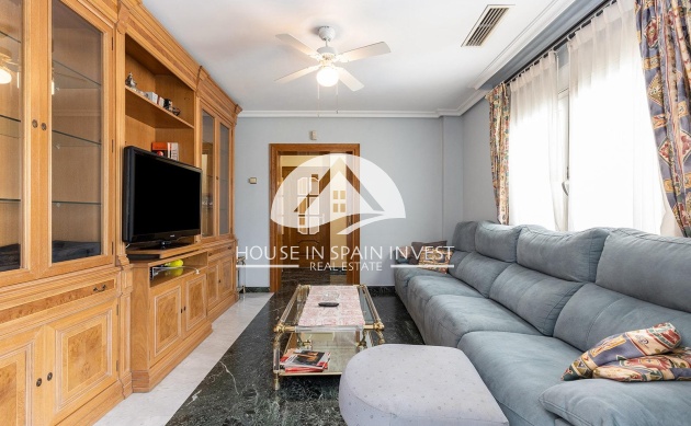 Resale - Villa - Torrevieja - Torreta - Salado