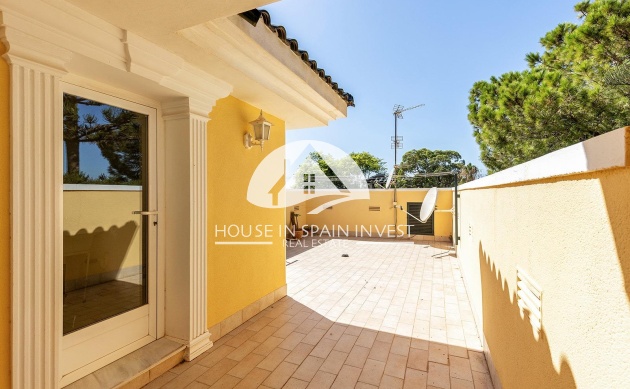 Resale - Villa - Torrevieja - Torreta - Salado