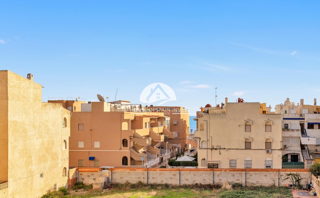 Resale - Apartment  - Torrevieja - La Mata