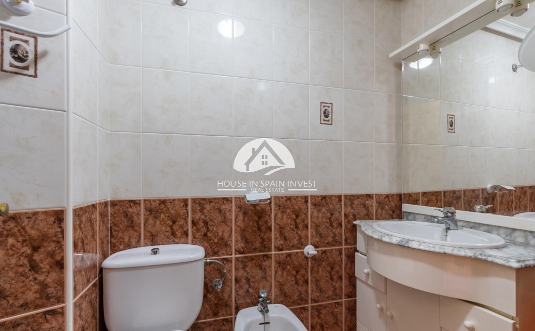 Resale - Apartment  - Torrevieja - La Mata