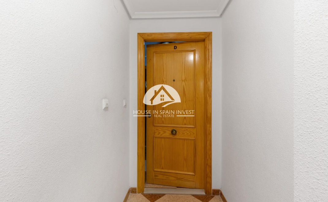 Resale - Apartment  - Torrevieja - La Mata