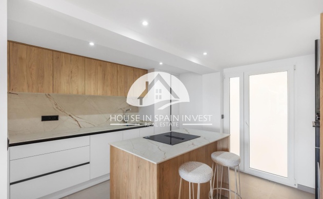 Resale - Apartment  - Torrevieja - La Mata