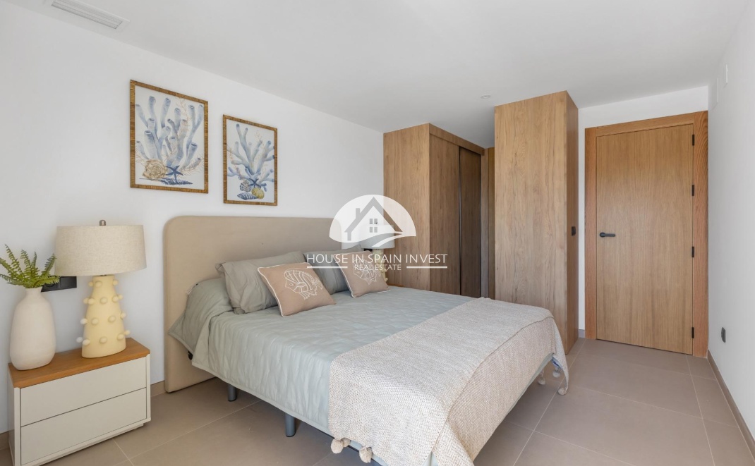 Resale - Apartment  - Torrevieja - La Mata