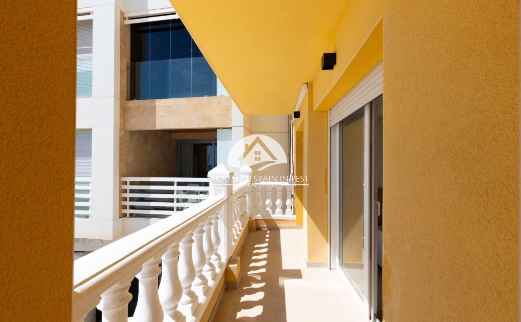 Resale - Apartment  - Torrevieja - La Mata