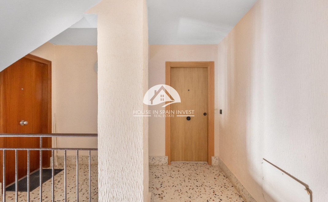 Resale - Apartment  - Torrevieja - La Mata