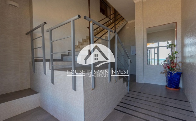 Resale - Apartment  - Torrevieja - La Mata