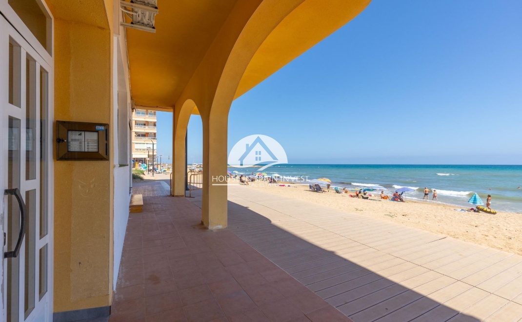 Resale - Apartment  - Torrevieja - La Mata