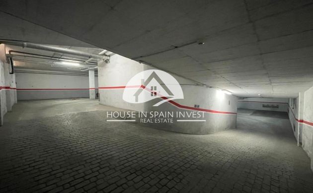 Resale - Garage - Torrevieja - Playa del Cura