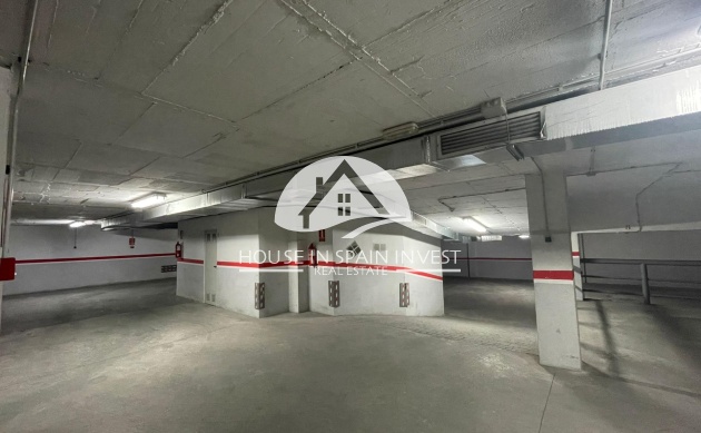 Resale - Garage - Torrevieja - Playa del Cura