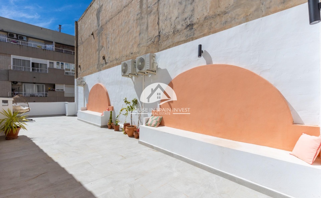 Resale - Townhouse - Torrevieja - Centro