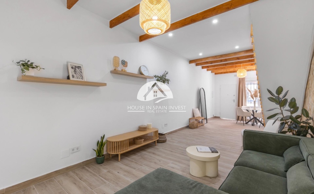 Resale - Townhouse - Torrevieja - Centro