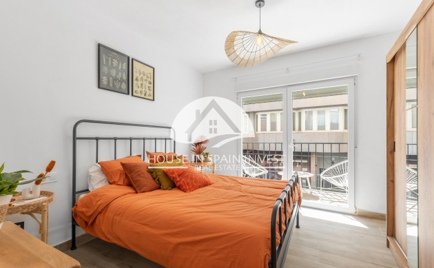 Resale - Townhouse - Torrevieja - Centro