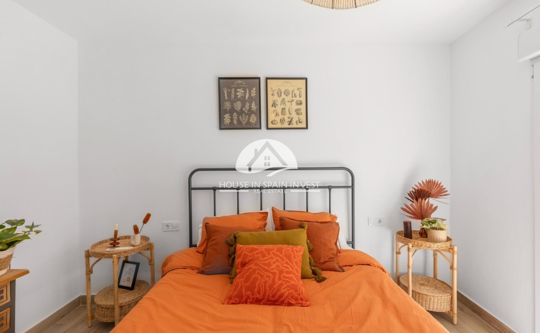 Resale - Townhouse - Torrevieja - Centro