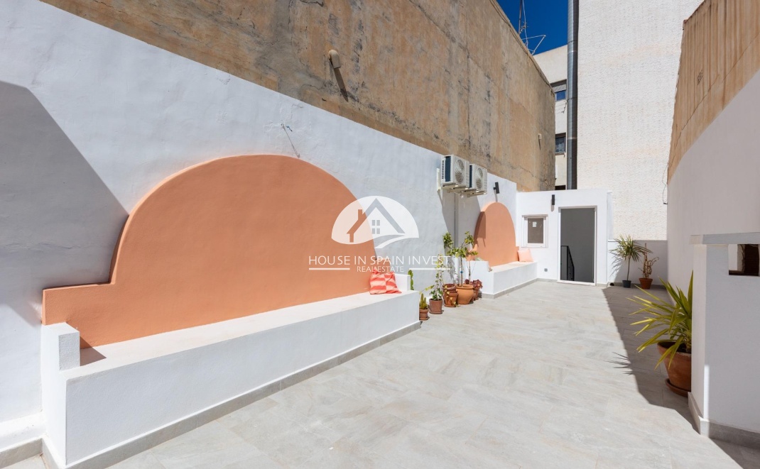 Resale - Townhouse - Torrevieja - Centro