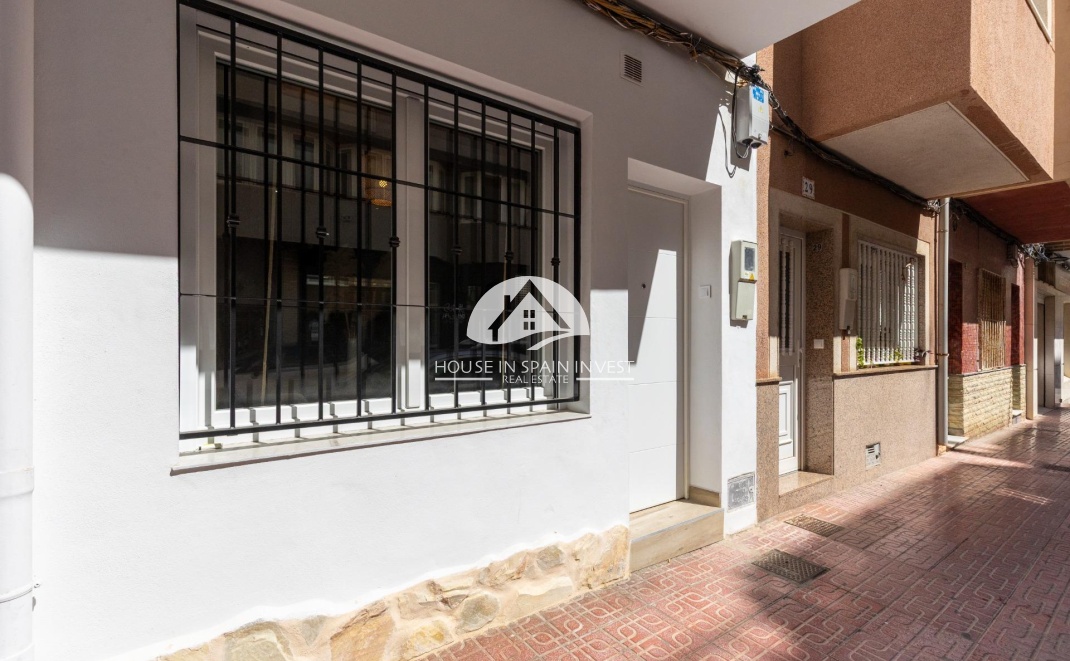 Resale - Townhouse - Torrevieja - Centro