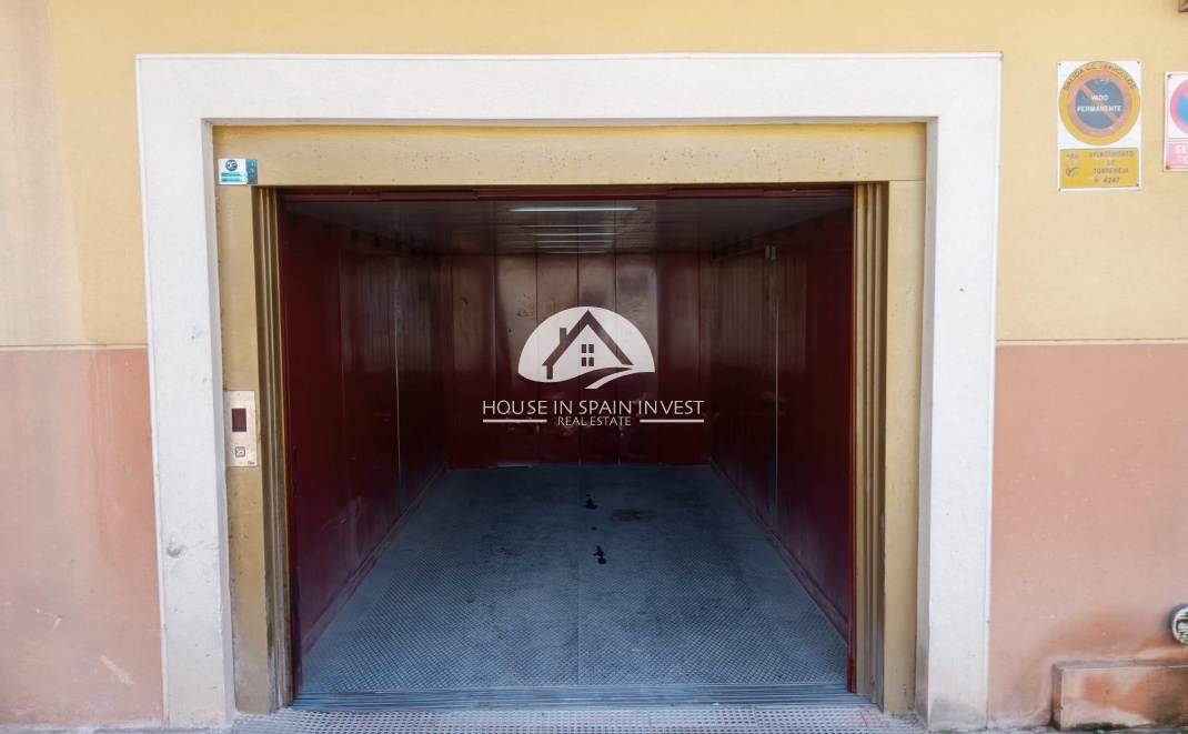 Resale - Garage - Torrevieja - La Mata